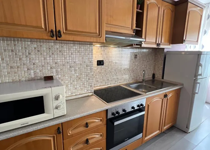 Art_apartment * טיראנה